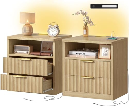 TEENFON Rillen-Nachttisch 2er Set mit Steckdose, USB und Typ C, Beistelltisch mit LED-Licht, 2 Schubladen und offenem Fach, moderner Nachtschrank für Schlafzimmer & Wohnzimmer, Naturholz