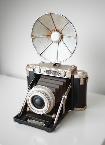 Vintage SLR Camera Decor – Retro Folding Camera with Bellows & Flash Reflector – Handcrafted Metal Sculpture for Home & Office – Unique Gift for Photographers & Film Lovers