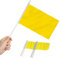 Anley Lot de 12 mini drapeaux jaunes – Petits drapeaux miniatures vierges jaunes solides sur bâton– 12,7 x 20,3 cm avec mât solide et pointe en forme de lance