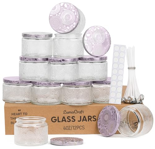 LumaCraft Candle Luxus Relief Kerzengläser zum Kerzen gießen-12er Pack Leere Glasgefäße mit Luftdichtem Metalldeckel, 20pcs Dochte & 20 pcs Aufkleber- 4oz Vintage Farbige Gläser für