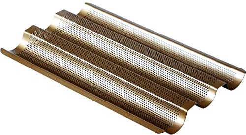 Plaque de cuisson anti-adhésive en acier carbone perforée pour baguette française