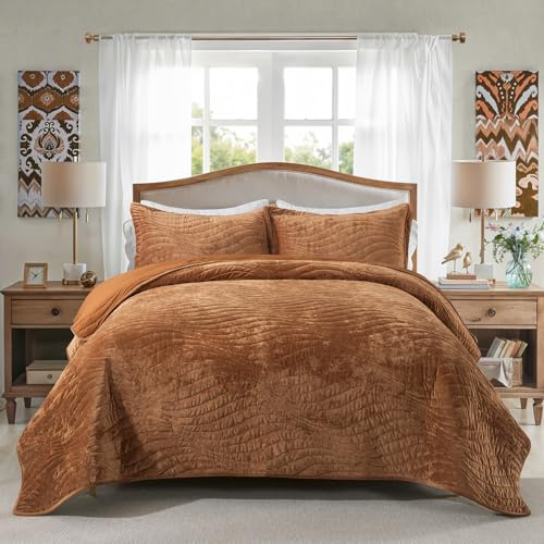 Travan Luxury Velvet Quilt Set King Size, Ultra Soft Velvet Bedding Sets, Lightweight Quilted King Quilt Bedding Set, Oversized Bedspread Coverlet with 2 Shams for All Season, Golden Camel
