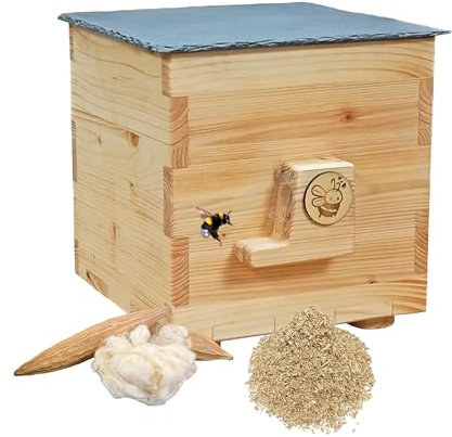 Hummelhaus Komplettset mit Wachsmottenschutz und Nistmaterial Kapok Holzspäne Hummeltür mit Anflugrampe Hummelkasten Nistkasten für Hummeln Massivholz Nisthilfe Schieferdach Insektenhotel PPNatura