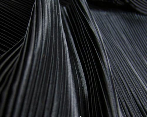 3/5/10 m Krepp Falten Akkordeon Falten Falten Satin Stoff Designer Plissee Tuch zum Nähen Kleid Meterware 6 Schwarz 145 cm x 3 m