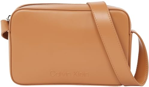 Calvin Klein Damen Crossbody Bag Tasche Embossed Logo Camera Bag mit Reißverschluss, Braun (Lion), Einheitsgröße