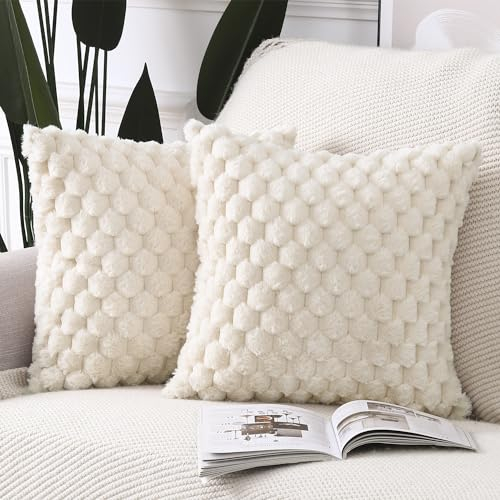 Madizz 2er Set Kunstpelz Plüsch Dekorative Kissenbezüge Weich Dekorative Kissenbezug für Sofa Schlafzimmer Kissen Shell Beige 60 x 60 cm