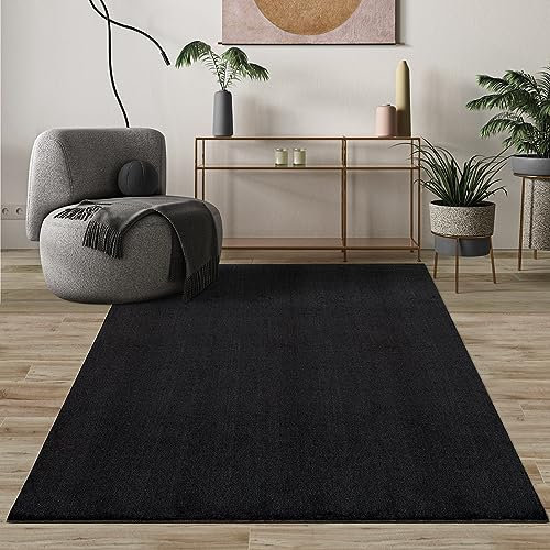 Mia's Teppiche Comfort Moderner Flauschiger Kurzflor Teppich, Anti-Rutsch Unterseite, Waschbar bis 30 Grad, Super Soft, Felloptik, Schwarz, 80 x 150 cm