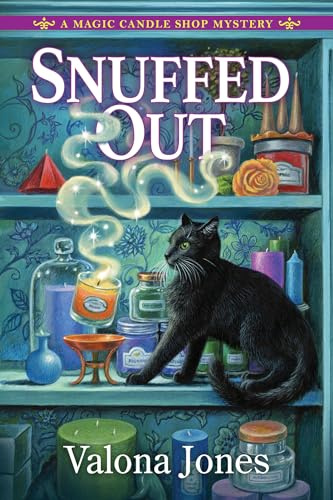 Snuffed Out: 1 (Magic Candle Shop Mystery)