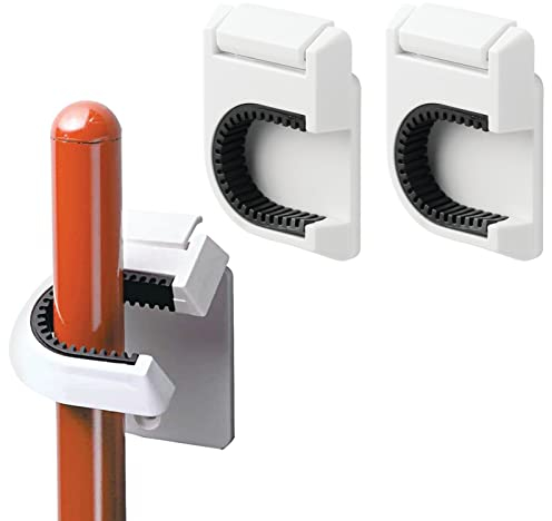 mDesign Set da 3 Supporti per Scope da Parete – Portascopa da Parete in plastica – Ideale per Scope, spazzoloni, Attrezzi da Giardino – Bianco