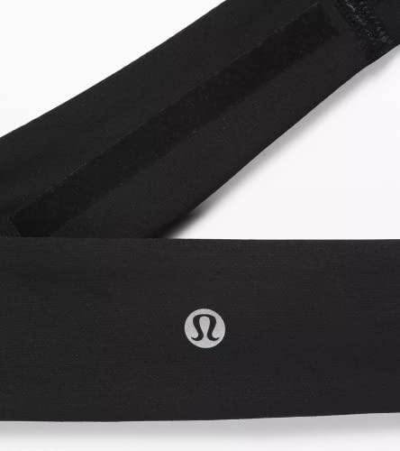 Lululemon Fly Away Tamer Stirnband (schwarz)