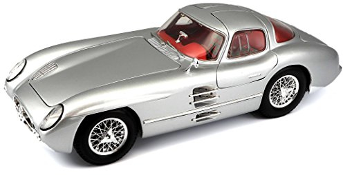 Maisto Mercedes 300SLR Coupé Uhlenhaut, Modellauto mit Federung, Maßstab 1:18, Türen und Motorhaube beweglich, Fertigmodell, lenkbar, 24 cm, silber (536898)
