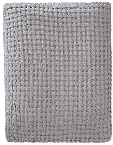 URBANARA Veiros Tagesdecke 180x200 cm I 100% Baumwolle Made in Portugal Waffelpique Nachhaltig & Weich I Sofa Bett-Überwurf Couchdecke Wohndecke Kuscheldecke Plaid Bedspread Oeko Tex 100 I Hellgrau