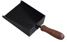 Paletta per camini e stufe in ferro battuto con manico in legno, 36x15x2 cm.