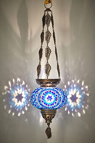DEMMEX Türkische marokkanische Bunte Mosaik Bohemian Boho Kerzenhalter Laterne mit handgefertigtem, Buntem Glaskugel und Metallblattketten, 61 cm (Ocean Breeze)