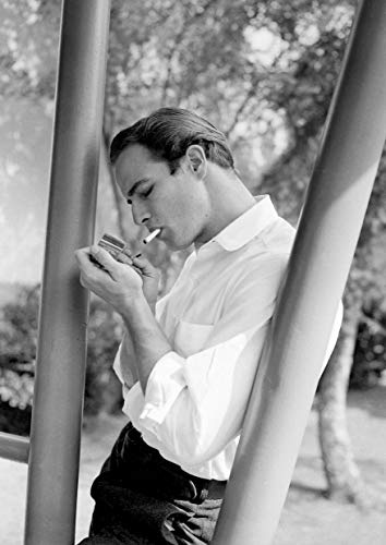 Marlon Brando Smoking Classic A4 ungerahmter amerikanischer Schauspieler Film Kino Film Star Zigarette Poster Berühmter schöner Mann Bild Schlafzimmer Kunstdruck Foto Wand Dekoration Nachdruck