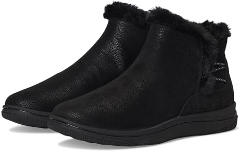 Clarks CloudSteppers Women's Breeze Fur Ankle Boot, Black Combi, 9 W US
