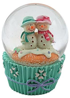 Dekohelden24 Schüttelkugel, Glaskugel Weihnachten, Schneemannkugel, Schneekugel als kuschelndes Schneemannduo auf Cupcakesockel in Mint, Maße H/B/Ø Kugel: ca. 9 x 6 cm/Ø 6,5 cm.