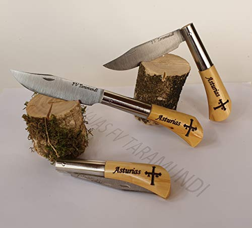 Navaja artesanal TARAMUNDI boj natural pirograbada con la cruz de la victoria y Asturias Caza, Pesca, Camping, Outdoor, Supervivencia y Bushcraft + Portabotellas de regalo