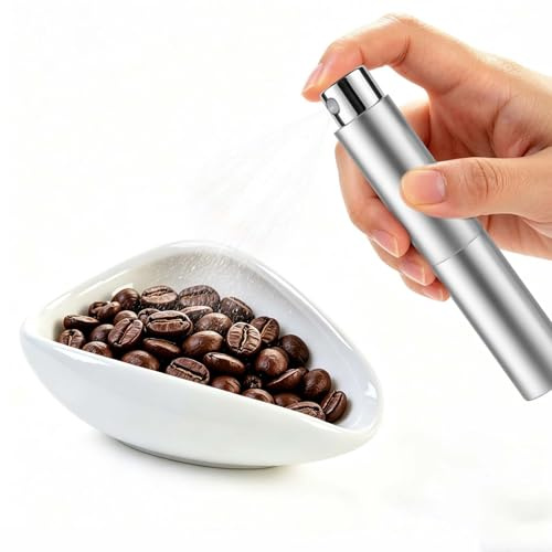 Hoxfly Set Dosatore Caffe per Moka e Bottiglia Spray RDT, Tazza Dosatrice in Ceramica per Chicchi di Caffe, Accessori Macchina Caffe Tool per Espresso e Dose Singola, Bianco