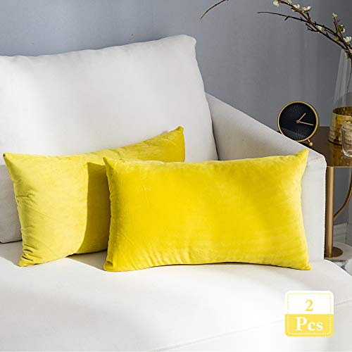 Stellhome Packung mit 2 rechteckigen Kissenbezügen, superweich, solider Samt-Kissenbezug für Bett, Couch, Sofa, Bank, 30 x 50 cm, Zitronengelb