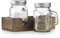 MosJos Mason Jar Salero y pimentero – Juego de dispensador de condimentos de vidrio vintage con soporte de madera – Decoración de cocina de granja, capacidad de recarga fácil de 5 onzas con tapas de