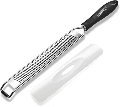 Raniaco Reibe Käsereibe Parmesanreibe küchenreibe - Parmesanmühle aus Edelstahl mit Schutzhülle und Silikon Griff | Muskatreibe Schwarz