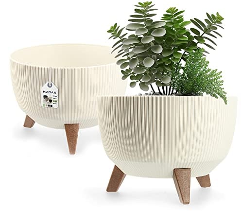 KADAX Vaso Rialzato 33 cm in Plastica per Piante da Interno ed Esterno, Coprivaso Decorativo con Piedistallo Simil-Legno e Design Moderno (Crema)