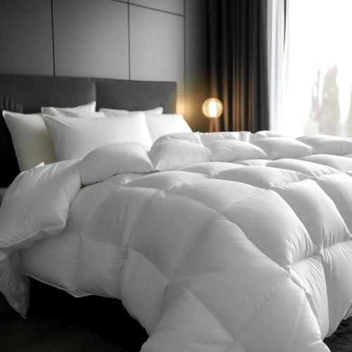 Couette Hiver en Plumes et Duvet 360g/m² - Qualité française - Gonflante | Garnissage neuf 70% plumes & 30% duvet de canard • Chaude pour l'hiver • Enveloppe coton • Douce & respirante • Anallergique