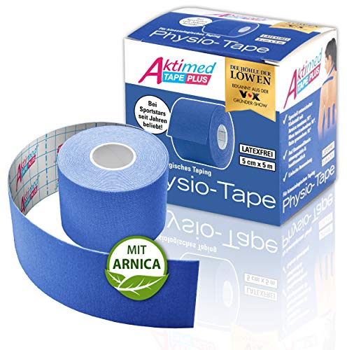 AKTIMED Tape PLUS Kinesiologie Tape – Sporttape mit pflanzlichem Extrakt Arnica D6* – patentiertes Physiotape Dermatest „sehr gut“ – Kinesiologie Tapes elastisch & wasserfest (blau)