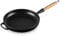 Le Creuset Poêle à frire en Fonte Émaillée avec poignée en bois, 24 cm, Noir Mat, 20258240000422