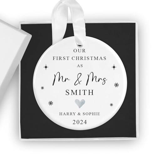 Personalised First Christmas as Mr and Mrs Bauble with Gift Box, Custom 1st Christmas Married Ornament, 1st Xmas Newlywed Christmas Ornament, 1st Xmas Married, Just Married (Round)