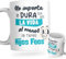 DEREGALOOS Taza de cerámica divertida para Padres. Taza de café Regalo día del Padre. Regalo Original con frase para hombre. Tazas divertidas con frase. (No importa lo dura que sea la vida)
