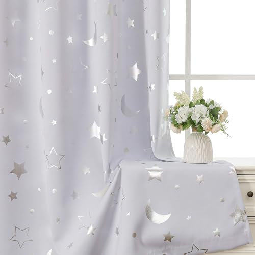 WUBODTI Grau-weiße Verdunkelungsvorhänge für Kinderzimmer, Badezimmer, niedliche Kinderzimmer, kurze Vorhänge, Stern und Mond, gemustert, Weltraum, wärmeisoliert, Baby-Vorhänge, 137 cm Länge, 2