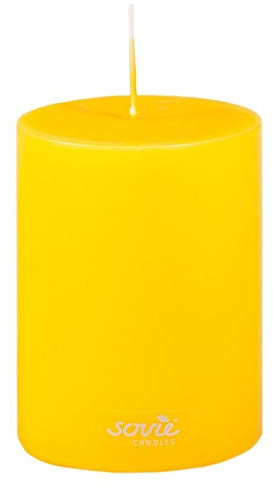 Sovie Candles Stumpenkerzen | Flachkopfkerze Blockkerze | Brenndauer ca. 52 Std. | Ø 70 mm x H 100 mm | 12 Stück (Senfgelb)