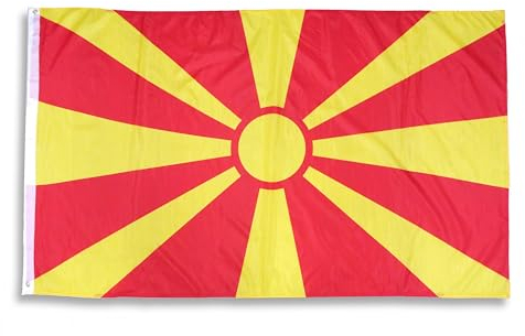 Sonia Originelli premium Fahne für jede Gelegenheit - hissfertig & wetterfest -Größe: ca. 90 x 150 cm, Farbe: Nordmazedonien, North Macedonia