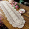 Laivigo Handgefertigte Häkelspitze Oval Glücksblume Tischdecke Tischläufer Deckchen Deckchen, 30,5 x 68,6 cm, Beige