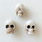 ZILucky 3 Stück Totenkopf-Skelett-Schrankknöpfe, Einzelloch-Ziehgriff für Schubladen, Kleiderschränke, Kommoden, Schränke, Hardware, Möbeldekoration, Halloween-Heimdekoration (Retro-Weiß – 3 Stück