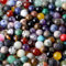 QINJIEJIE Mehrfarbig Perlen zum Auffädeln 8mm Edelstein Perlen Zum Basteln Runde Kristall 100 Stück Naturstein Beads Glasperlen für Armbänder Erwachsene DIY Halskette Schmuckherstellung
