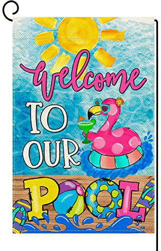Baccessor Bandera vertical de jardín de piscina de verano de doble cara para verano, bienvenido a nuestra piscina, bandera de patio pequeña de doble cara de 12 x 18 pulgadas, arpillera, vertical, de