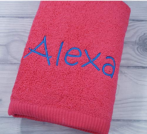 Handtuch mit Namen Bestickt Duschtuch Geschenk Badetuch 500 g/m2 (Warm - Pink, 70 x 140 cm)
