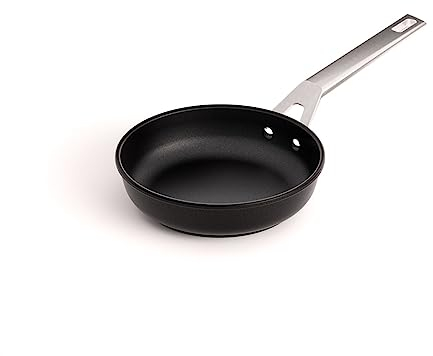 Valira Aire - Sartén premium de 20 cm hecha en España, aluminio fundido con antiadherente reforzado, no apta para inducción