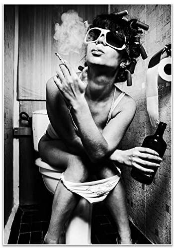 wandmotiv24 Poster als Wanddeko, Größe 100x70cm, Frau im Bad, Sonnenbrille, Fotografie, Schwarz Weiß, Moderne Wanddeko, Wandbilder, Deko, Bild M0066