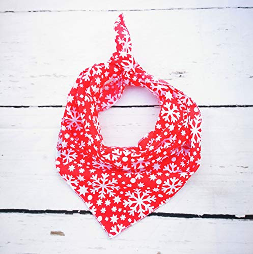 Pet Pooch Boutique Snowflake Bandana for Dog, Small/Medium, Red