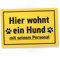 DankeDir! Hier wohnt Hund mit Personal - 30 x 20 cm Schild - Geburtstagsgeschenk Karte Spruchschild lustiger Spruch - Geschenkidee Partydeko Kollegen Freunde Geschenk Deko Party