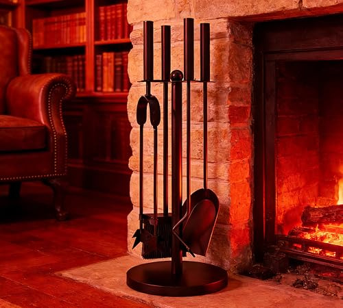 Kingson Ensemble de 5 pièces pour cheminée – Acier revêtu de poudre noire – Comprend une brosse, une pelle, un tisonnier, une pince et un support lestée – Accessoires pour foyer à bois et poêle