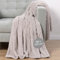 HOMELEVEL Beige Sherpa Decke Sofa 150x220 - Warme und Weiche Kuscheldecke Flauschig - Pflegeleicht Waschmaschinenfest - Sofadecke Couchdecke - Wohndecke Plüschdecke für Bett und Sofa