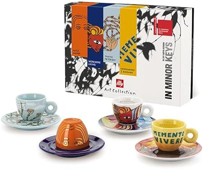 illy ART COLLECTION 25786 Tazze Biennale 2026, 4 Tazzine da Caffè Espresso Numerate e Firmate Maher, Werewere, Petersen e Rahman