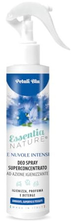 Le Nuvole di ESSENTIA Linea Intense, Profumo Igienizzante Spray per Ambienti, Tessuti e Superfici con Essenze Naturali e Sali Quaternari di Ammonio (Petali Blu, 250 ml, confezione da 1)