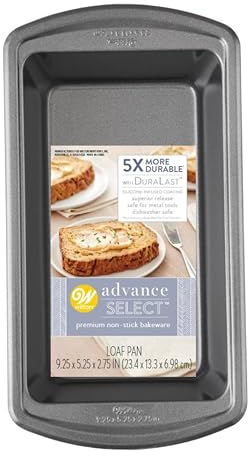 Wilton Platinum Premium Non-Stick Anti-Warp Bakeware, Made Without PFAs, Loaf Pan, 9 x 5 x 2.7 in, Packaging May Vary