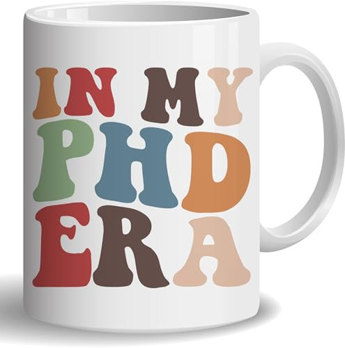 HOSALA Taza de café In My PhD Era, regalo de graduación de doctorado de clase 2024, regalo de graduación de doctorado 2024, regalo de graduación de médico 2024, taza de cerámica de graduación de